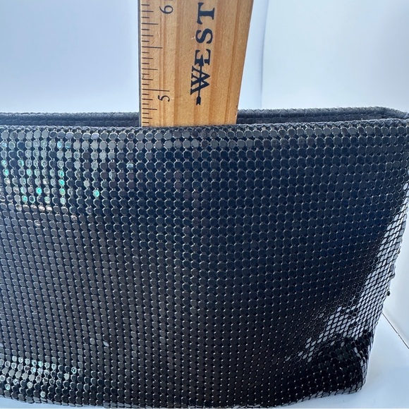 Vintage Neiman Marcus Black Mesh Shiny Chainmail Clutch Purse Rhinestone zipper - Picture 11 of 15